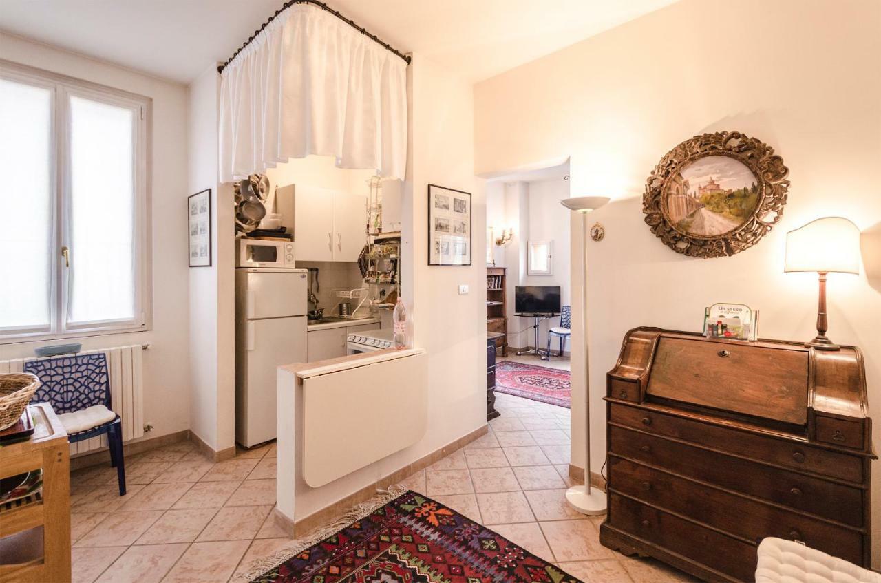 Lupari Apartment, Palazzo Storico Sotto Le Due Torri ボローニャ エクステリア 写真